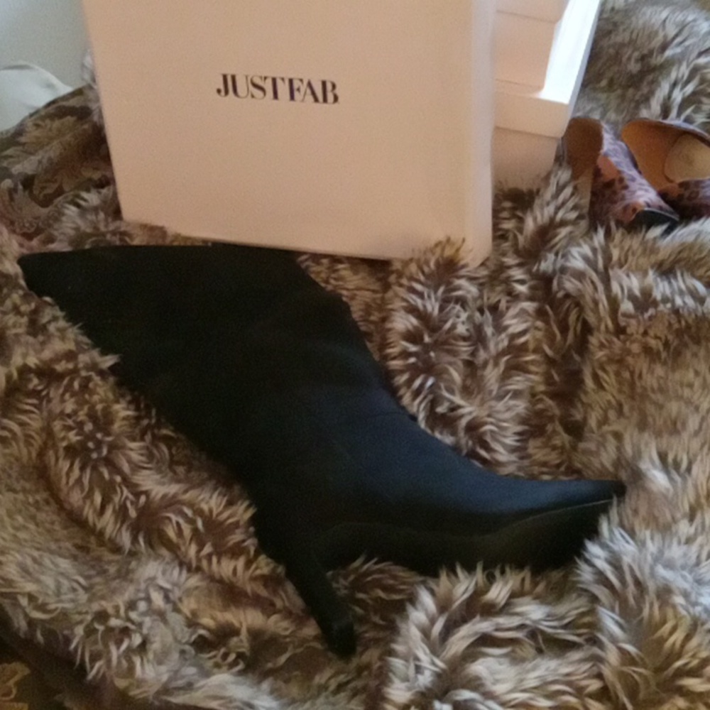 Faux suede knee boots